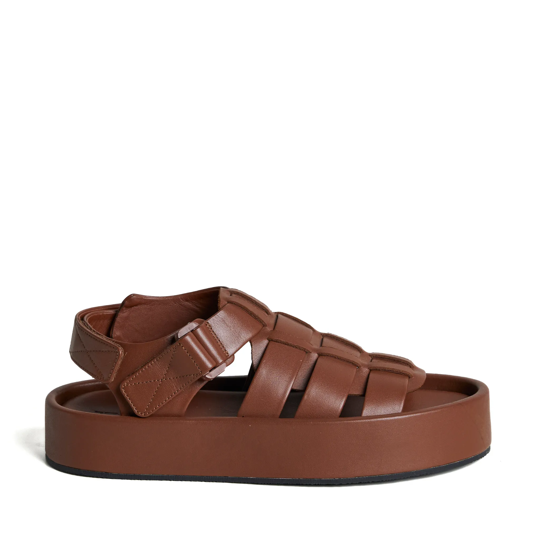 Anna Sandal in Choco