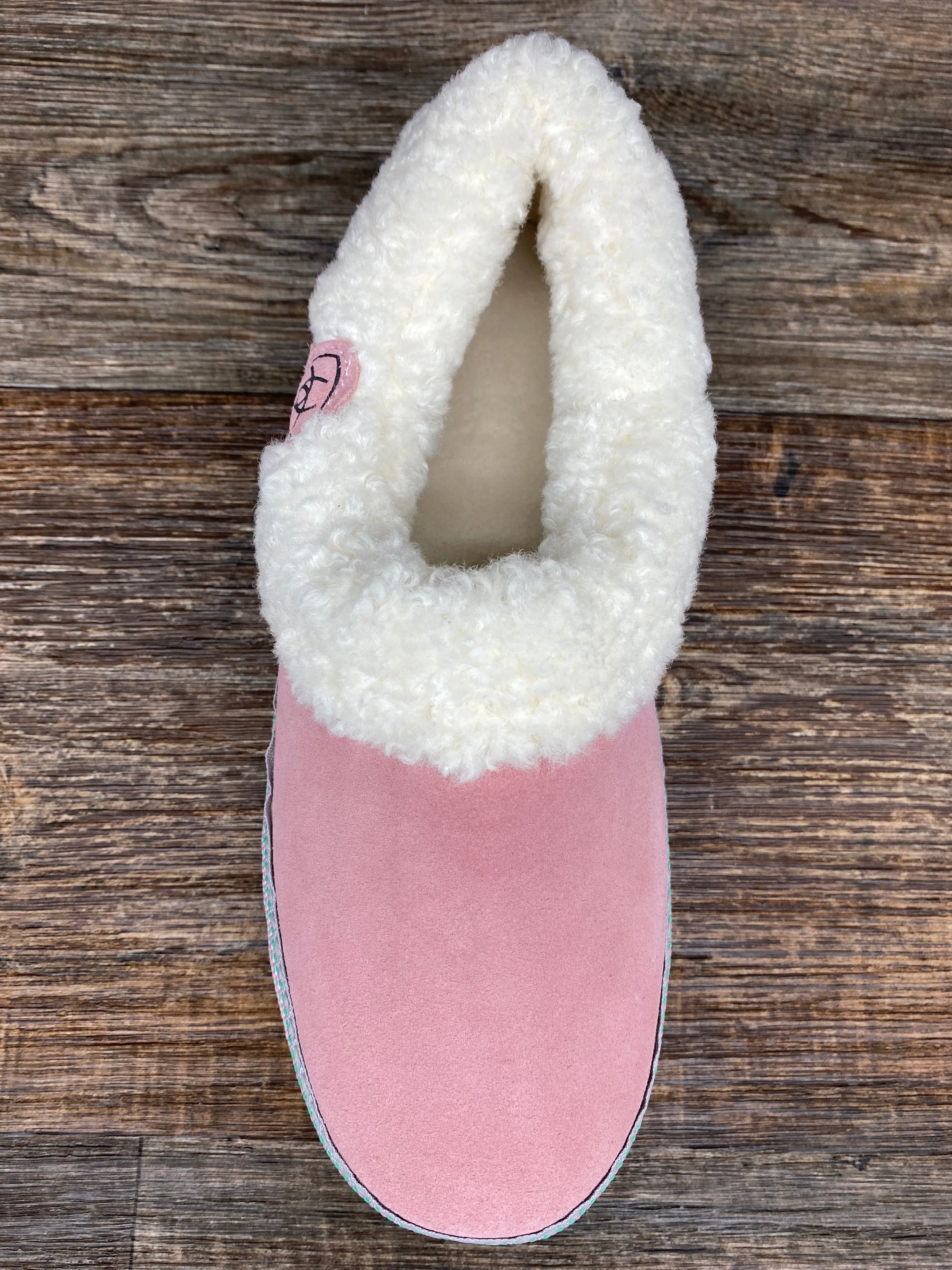 ar2827 Women's Melody Fleece Lined Slipper by Ariat