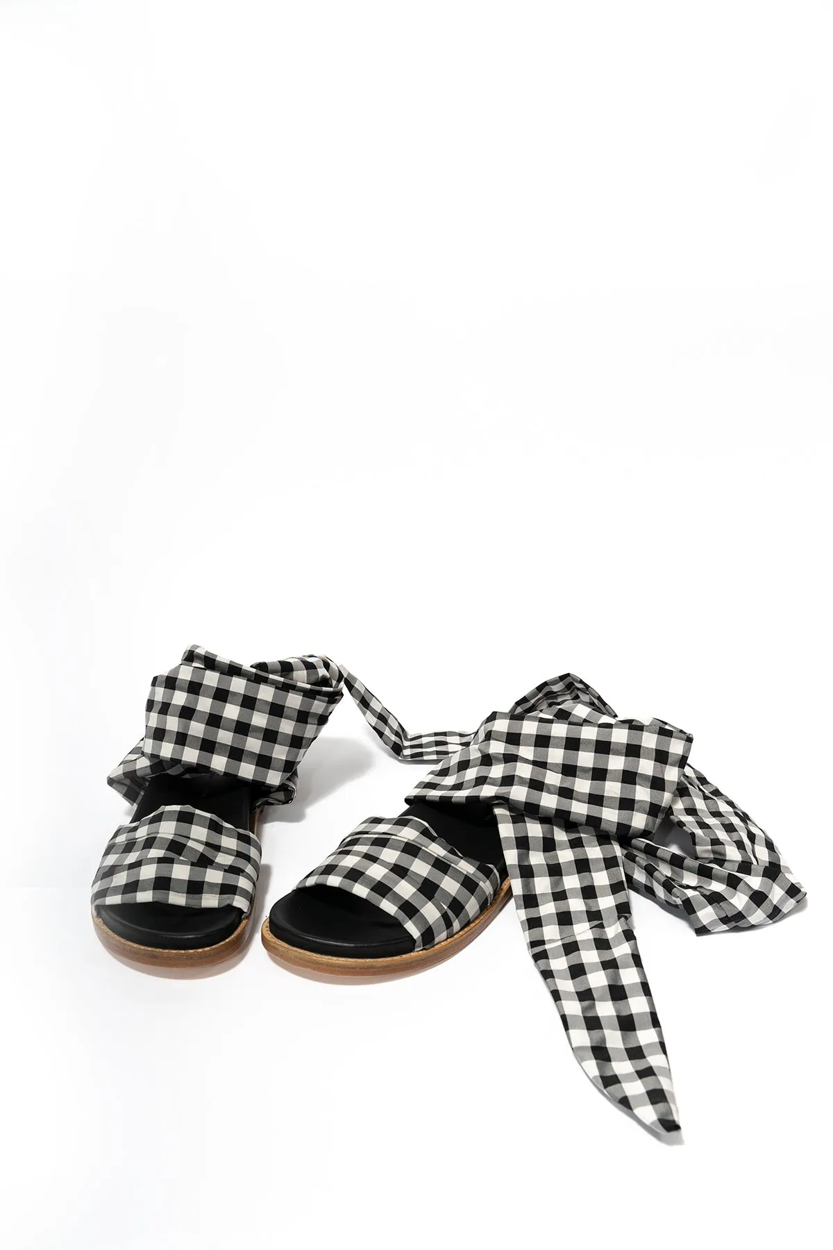 BLACK GINGHAM WRAP SANDAL