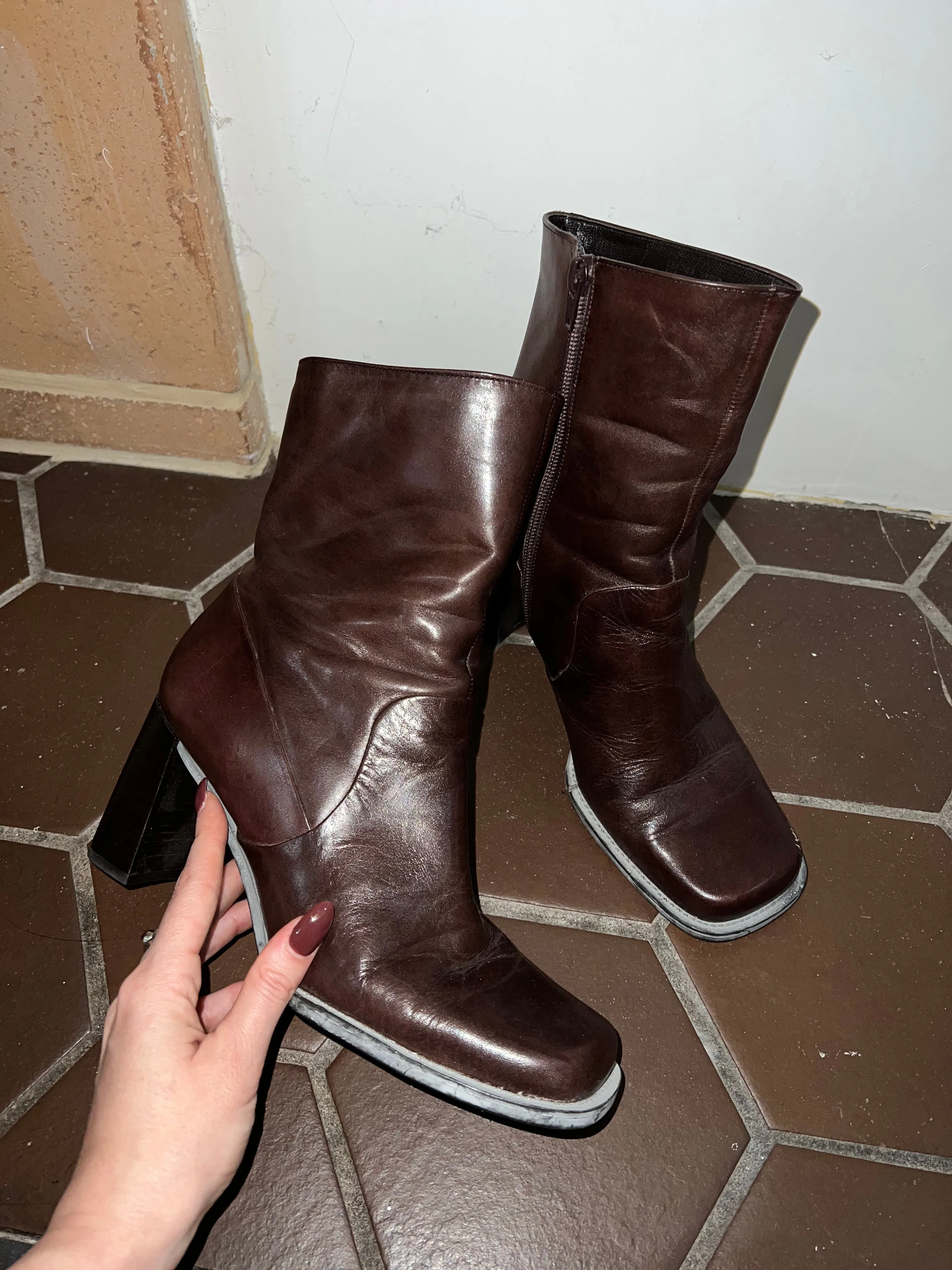 Chocolate Leather Enzo Boots