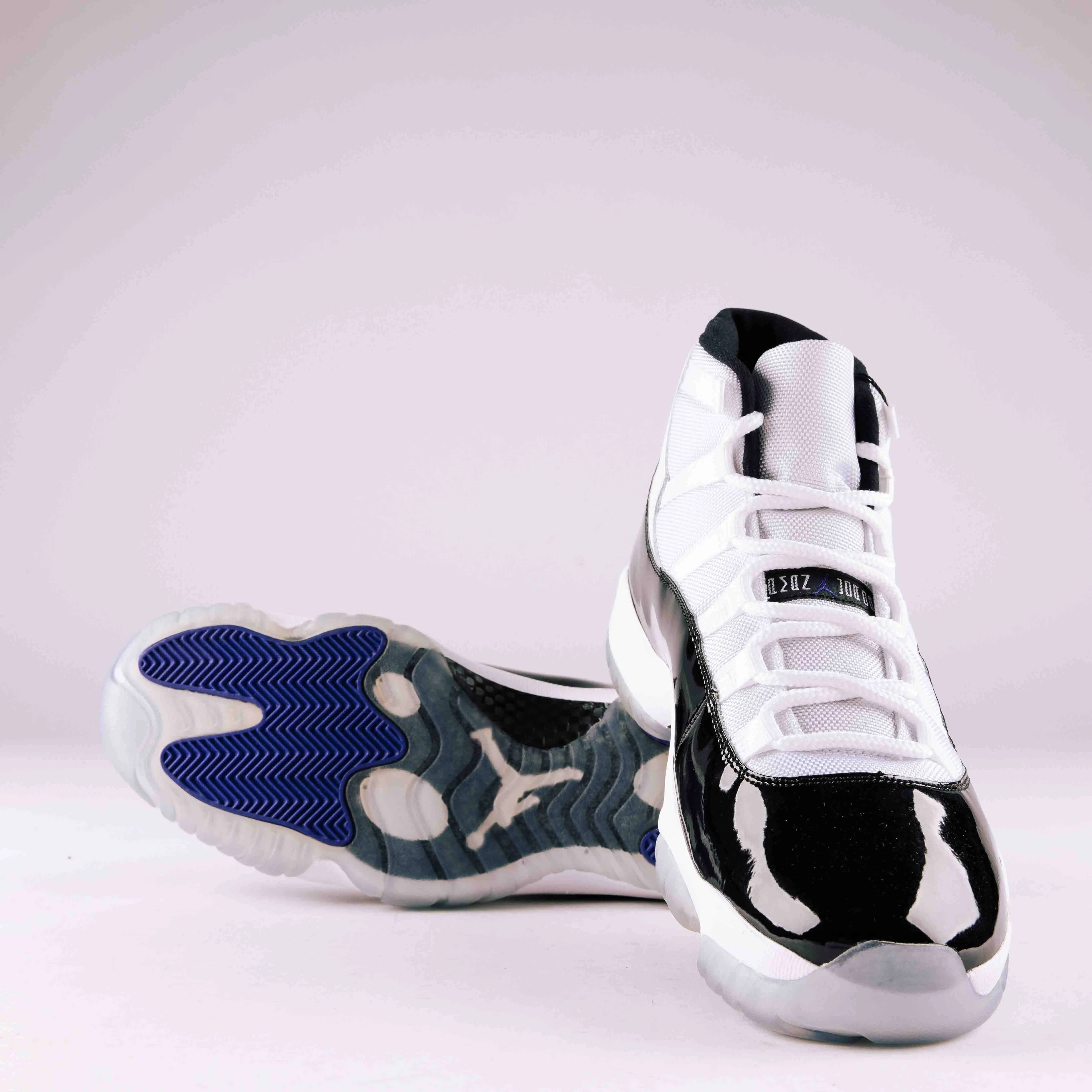 Jordan 11 Retro Concord (DS, No Box)