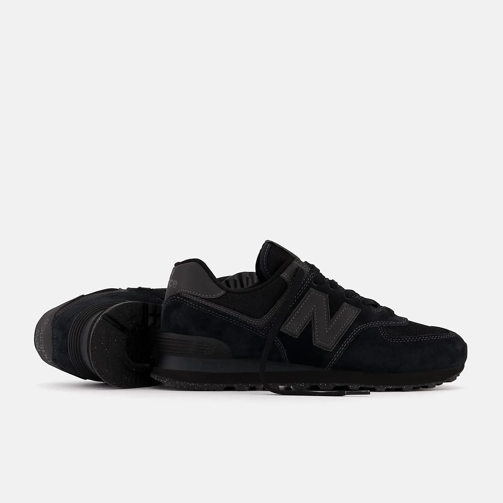 Men's Wide Fit New Balance ML574EVE Running Trainers - Exclusive - Black