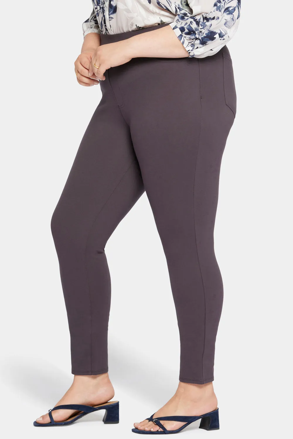 Modern Legging Pants In Plus Size - Cordovan