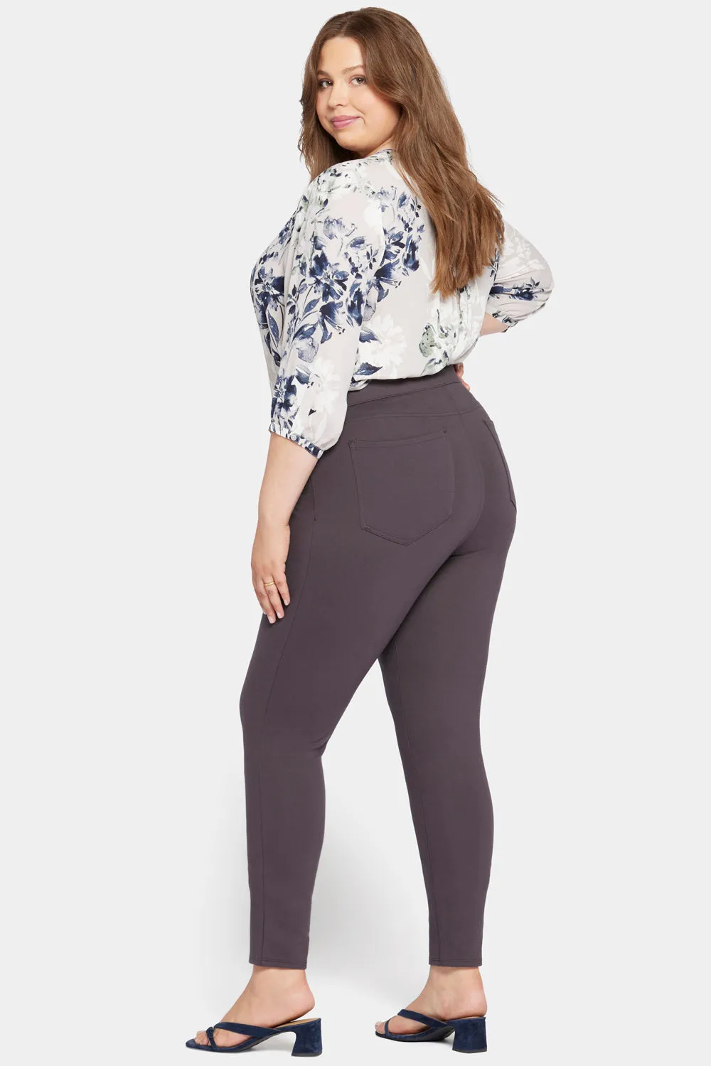 Modern Legging Pants In Plus Size - Cordovan