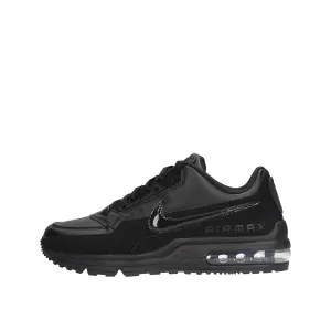 Nike Men's Black Air Max Sneakers Size 11 Pair of Shoes