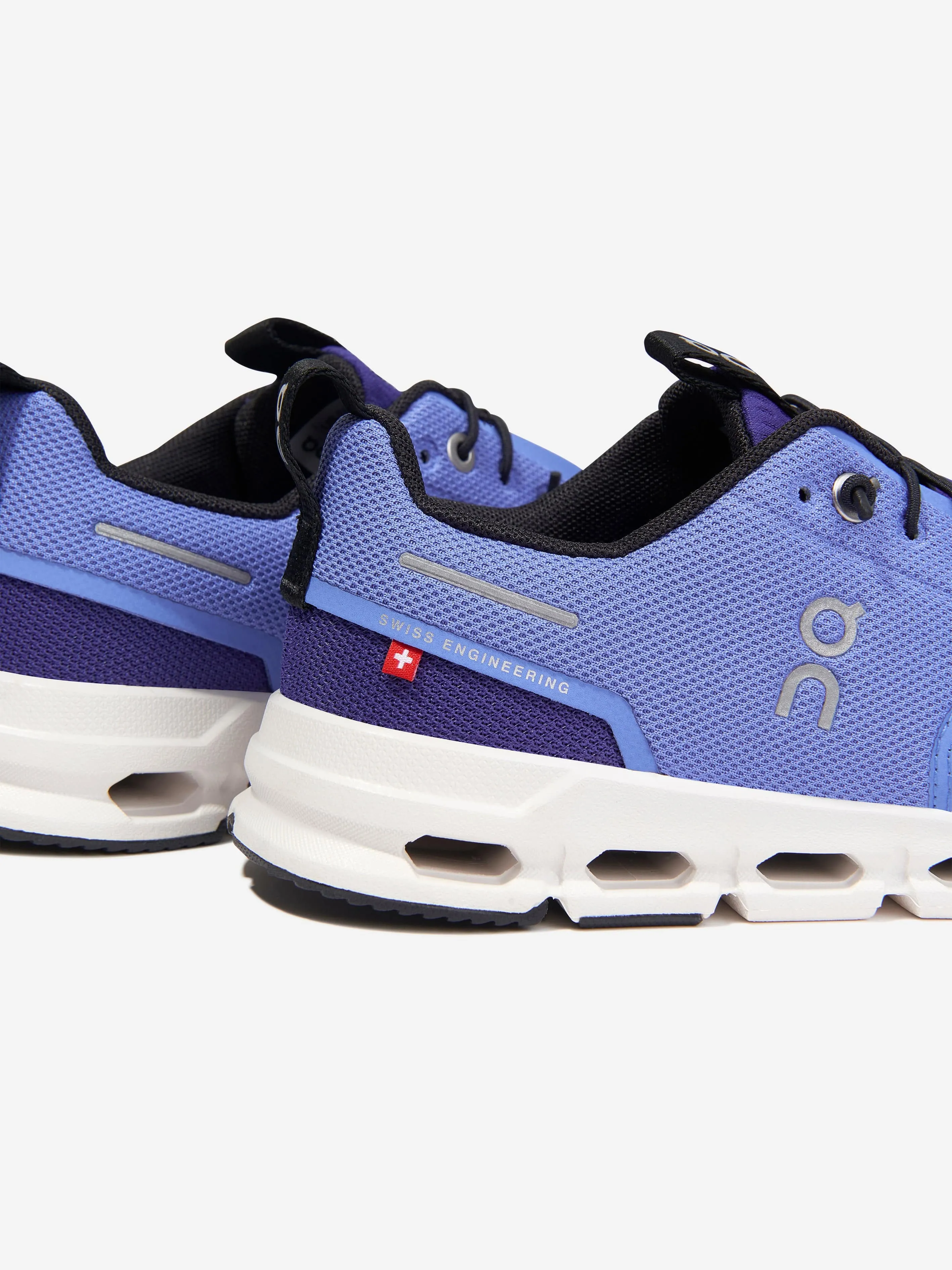 On Running Kids Cloud Sky Trainers in Blue