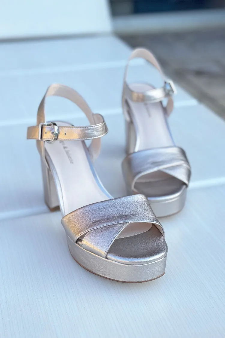 Onlee Platino Leather Sandals