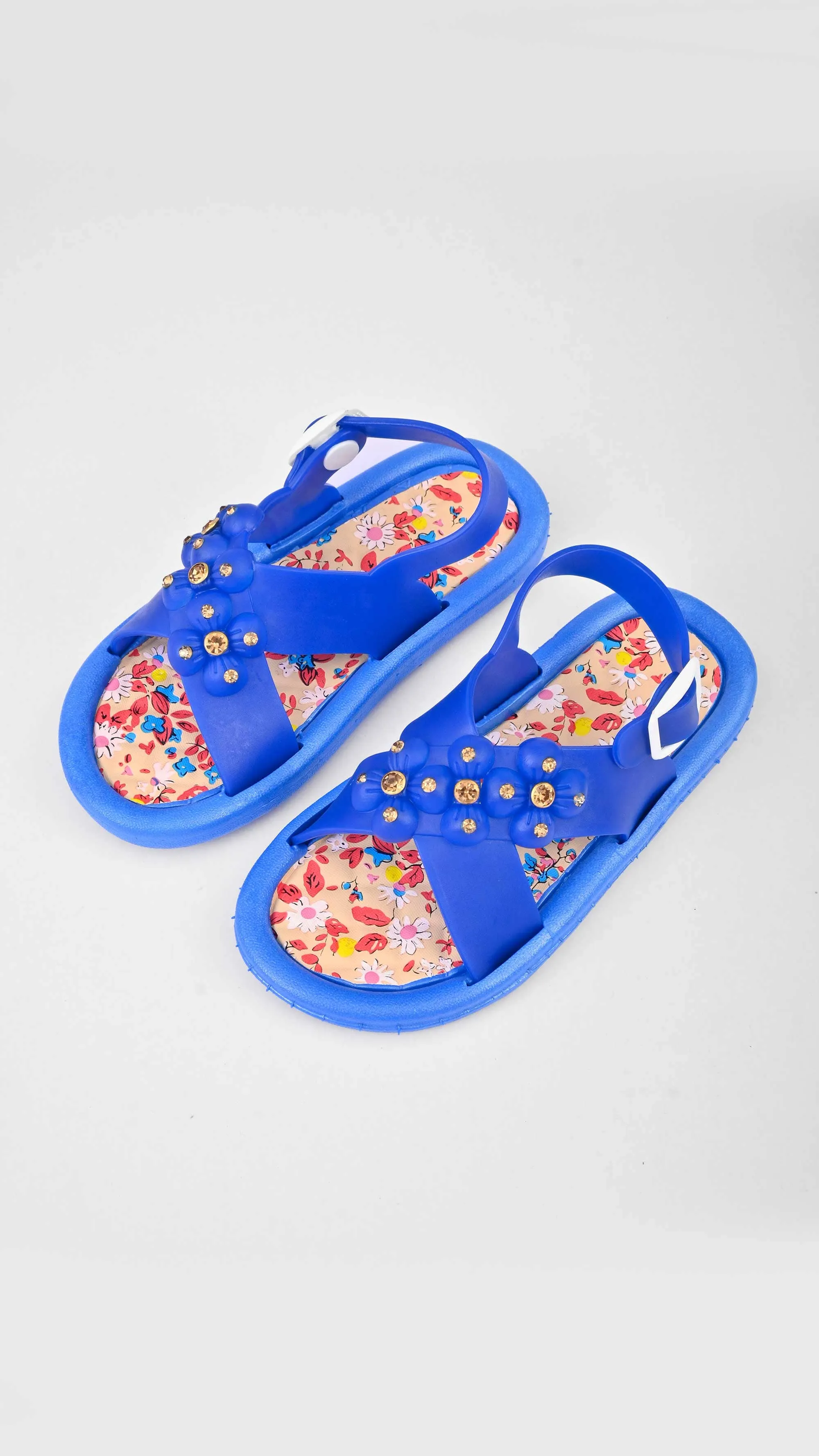 Seven Eleven Girl's Cross Over Style Comfort Sandals