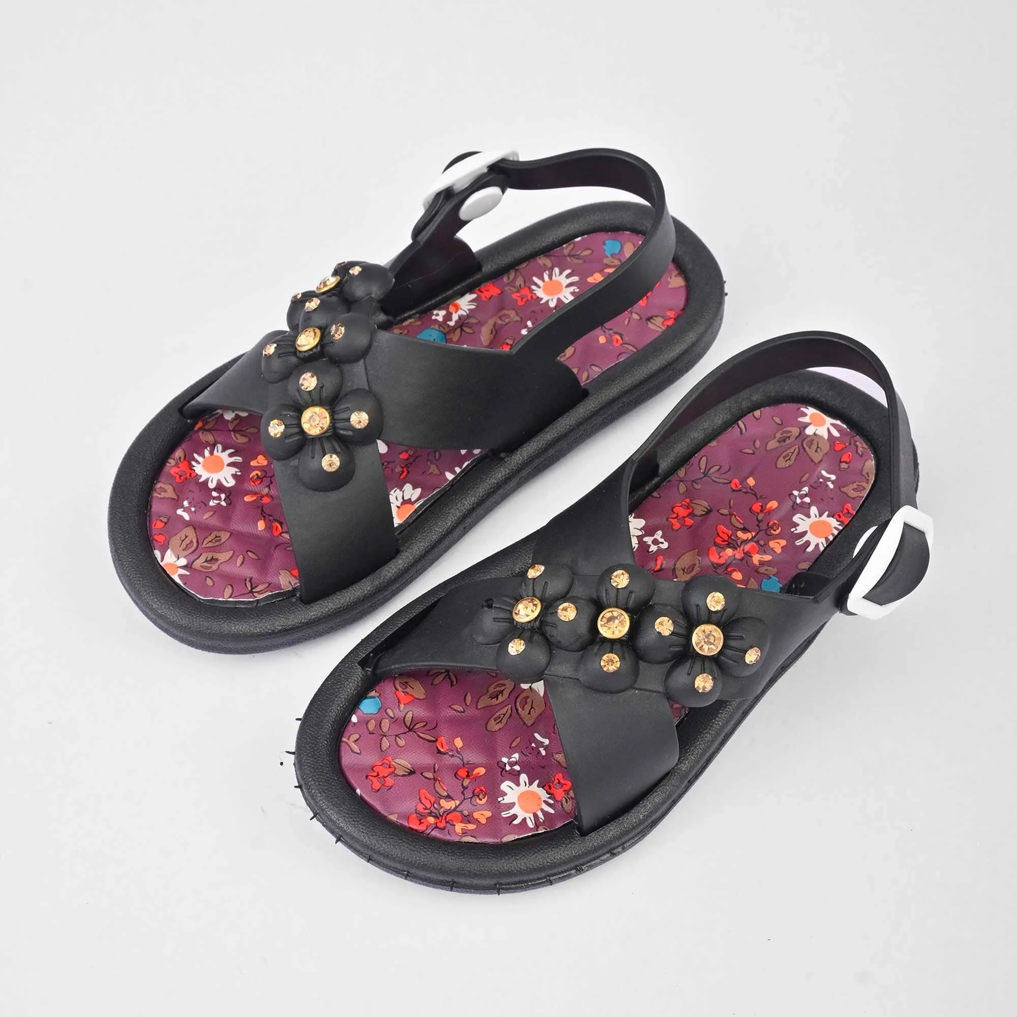 Seven Eleven Girl's Cross Over Style Comfort Sandals