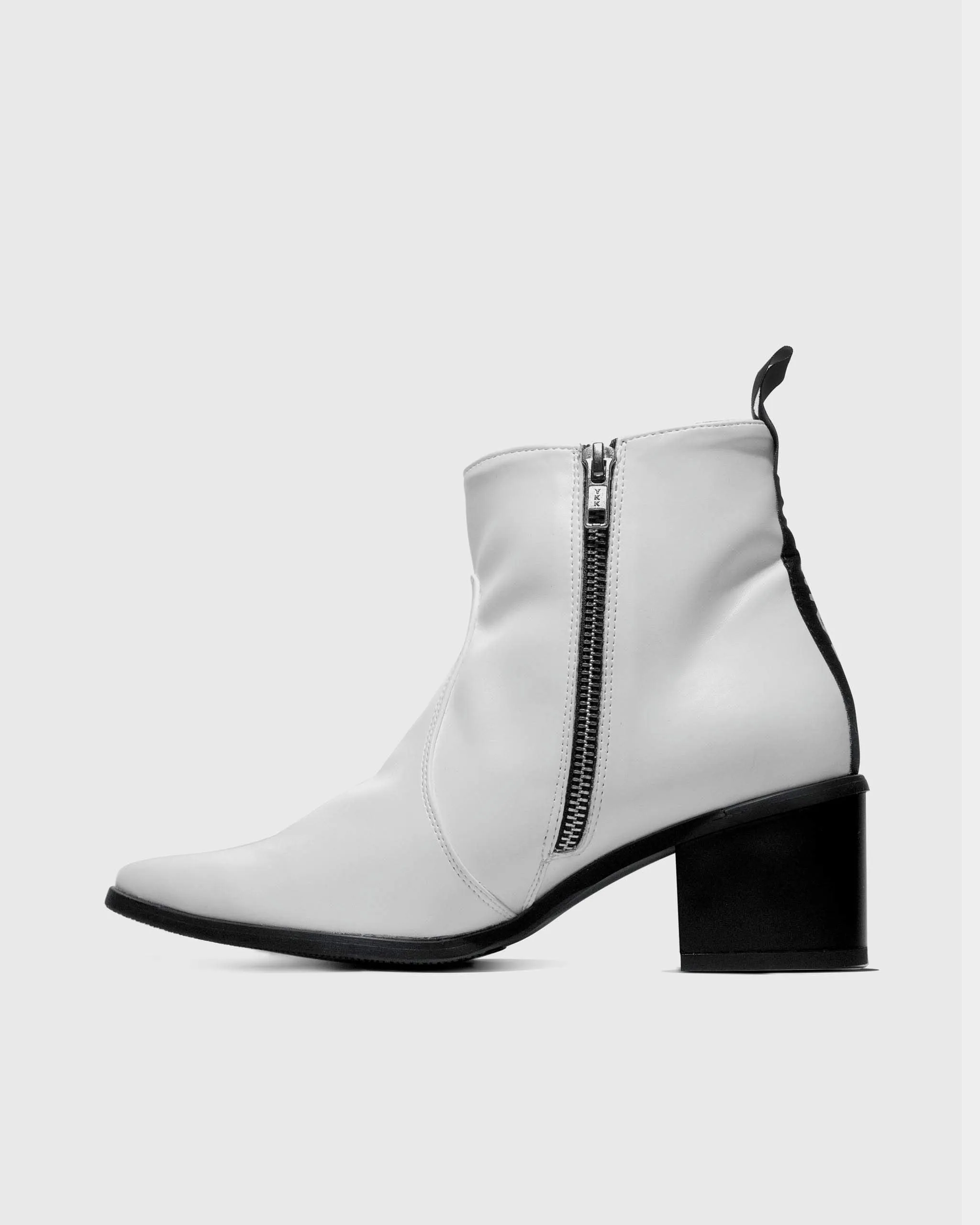 Swan No.1 Nopal Cactus Leather Boots White