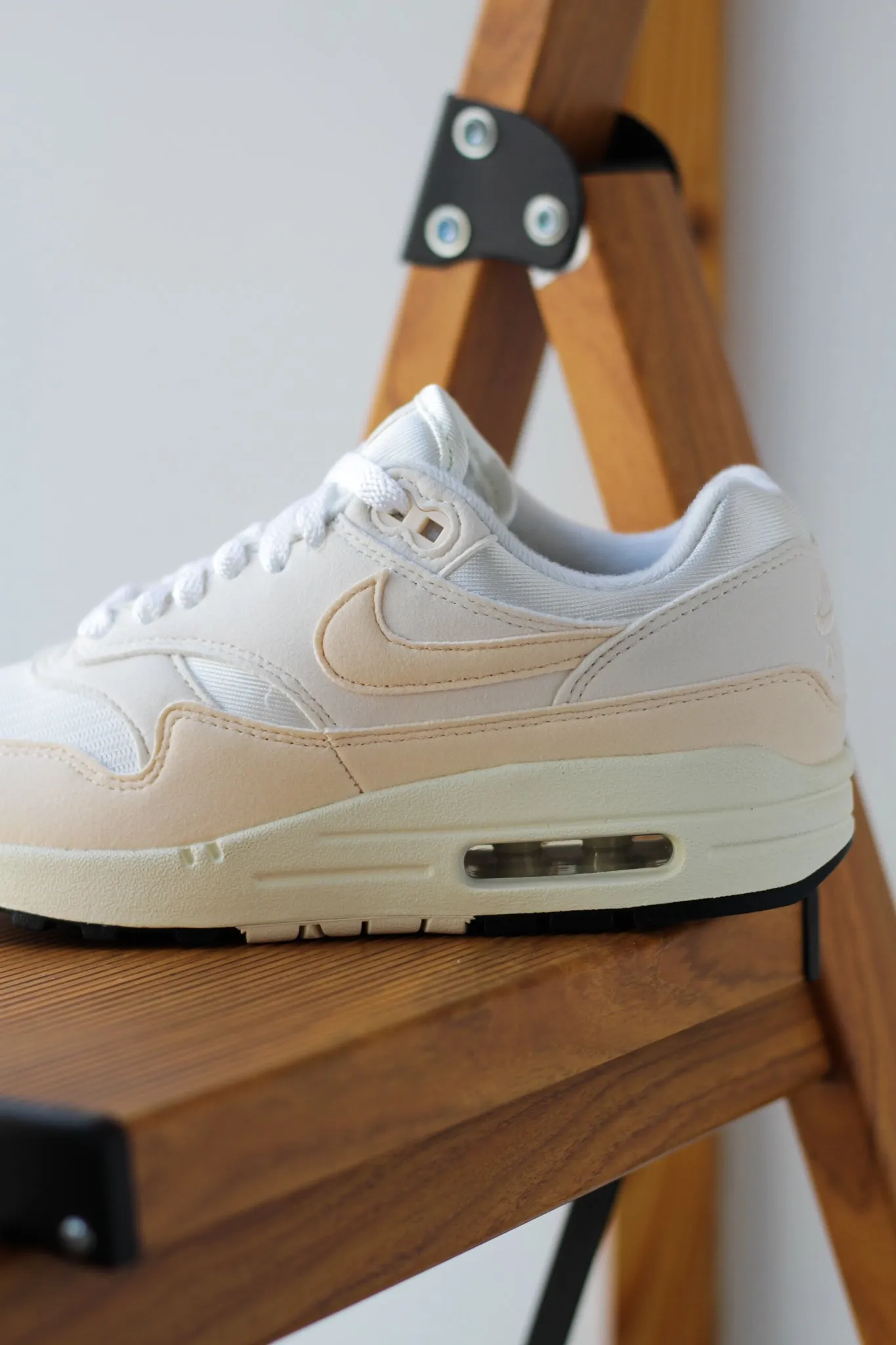 W AIR MAX 1 "SAIL"