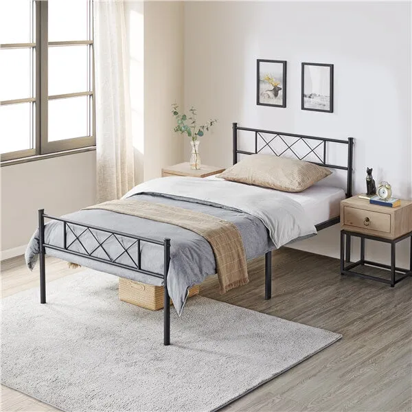 Yaheetech Metal Platform Bed Frame